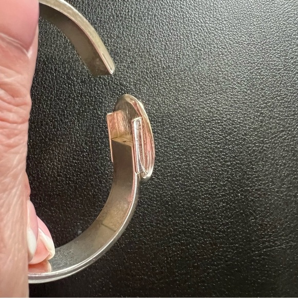 Turquoise Stone Silver Bracelet - Picture 8 of 8